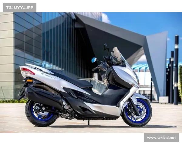 Suzuki发布2025款Burgman 400，经典大绵羊换新装