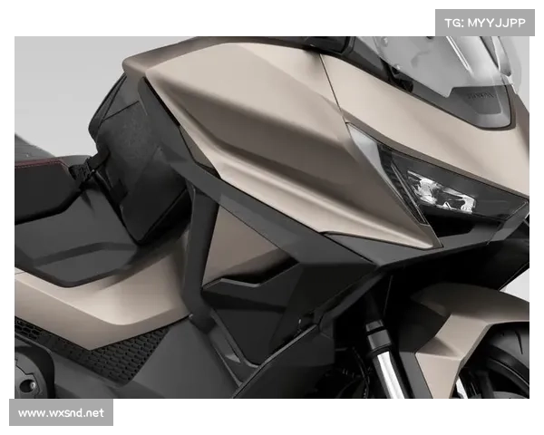 【新车速递】科技感强化!Honda发布2025款Forza 750 【新车速递】科技感强化!Honda发布2025款Forza 750